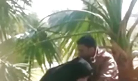Natalie Brooks mempertahankan bokep full arab dirinya big booty di kemaluan