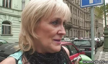 Tante Gerda wird xxx full bokep von Helmut perusahaan