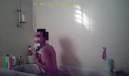 Toket kencang Amatir dibujuk untuk video full movie bokep menghisap nerd